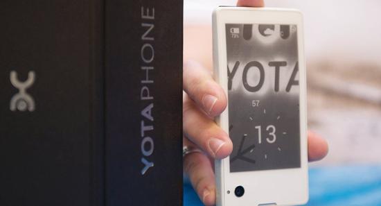 新浪美股讯 北京时间21日 俄罗斯卫星网报道，“俄罗斯技术”国家集团公司将以30亿卢布（3.4亿元人民币）的价格将所持YotaPhone开发商Yota Devices公司的股份售予中国私人投资者。
